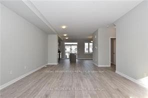 1121 SPEEDVALE Court photo 4