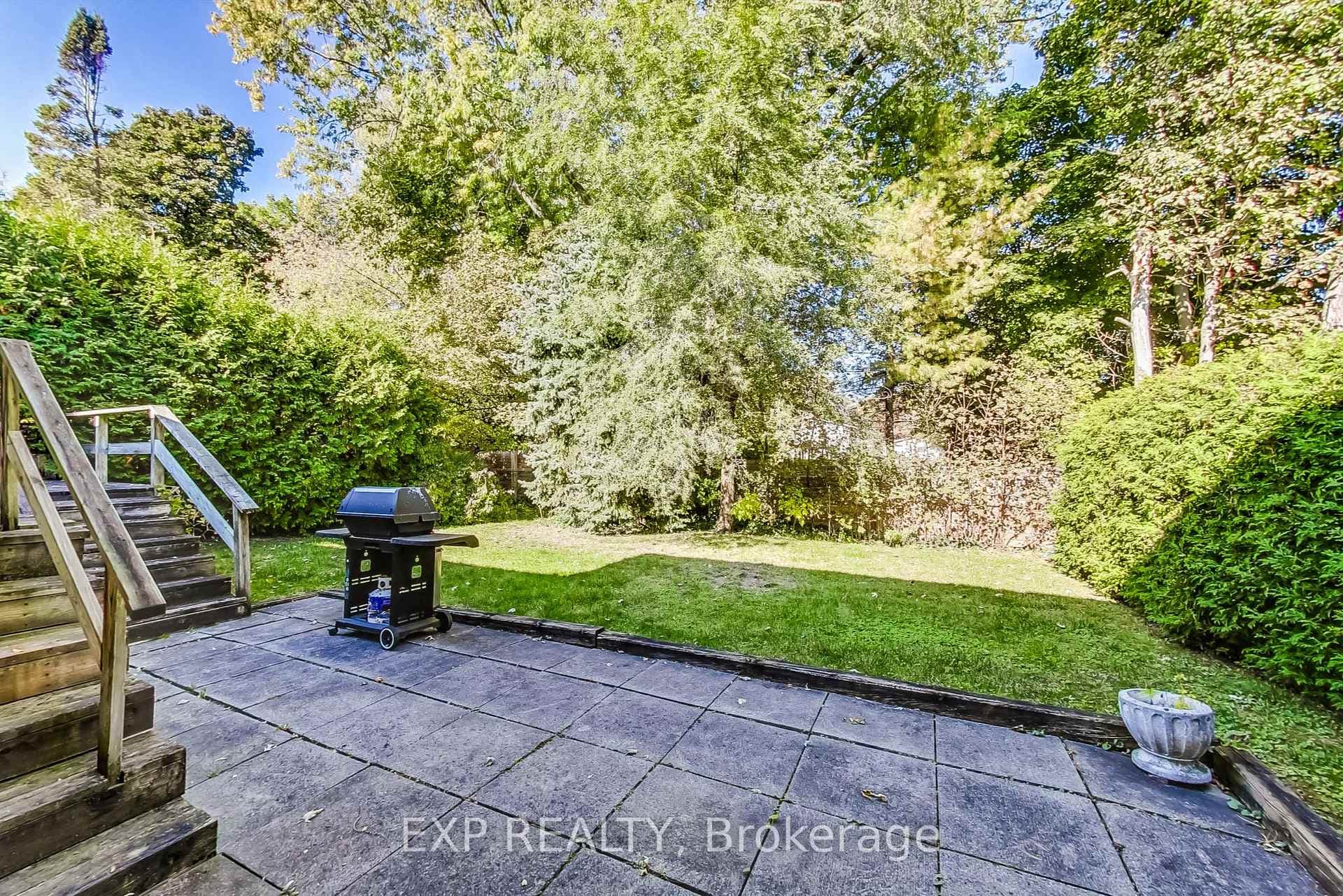 48 Normark Drive photo 37
