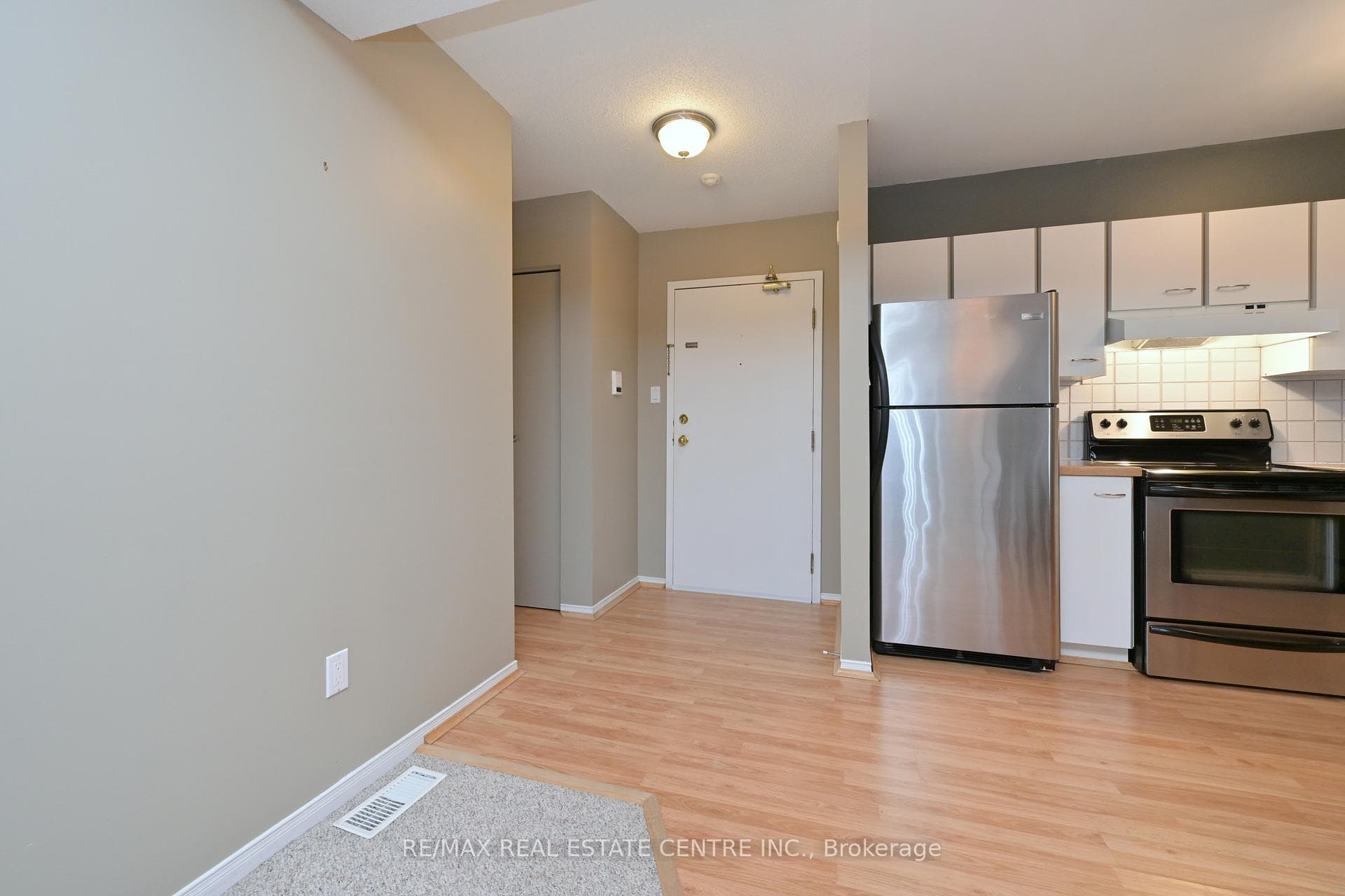 120 Bell Farm Road Unit 409 photo 5