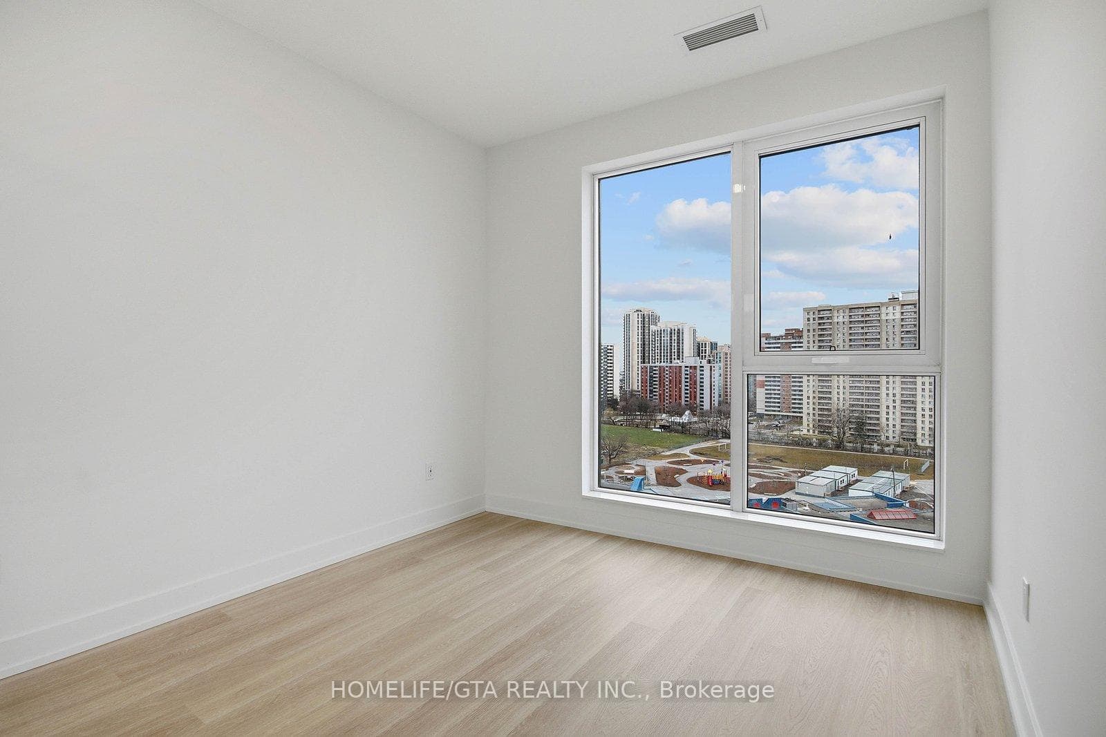 25 Cordova Avenue Unit 1206 photo 4