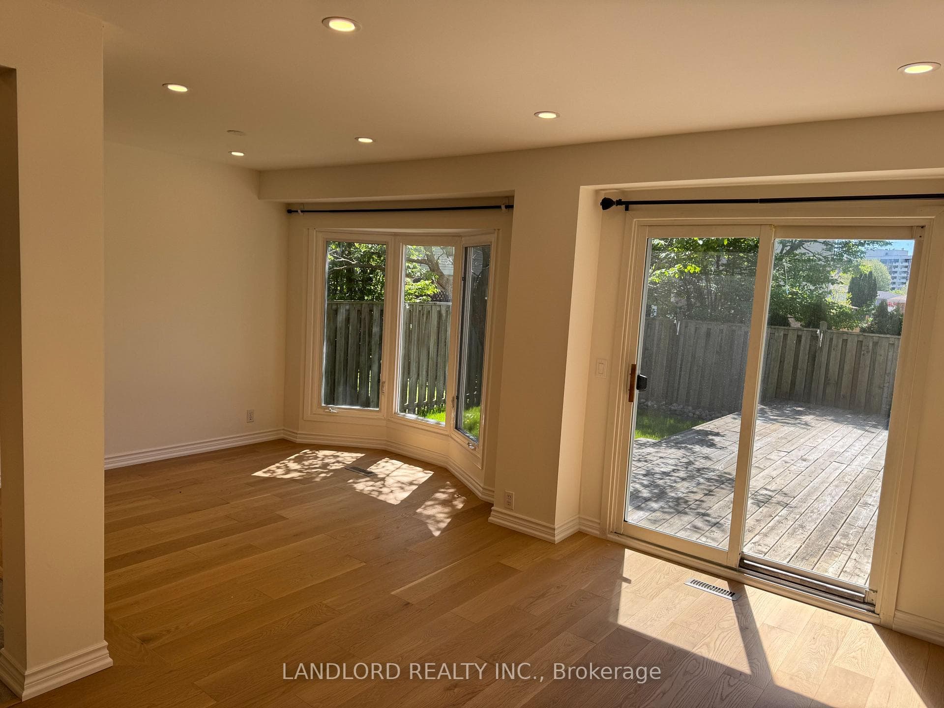 19 Vanessa Road photo 10