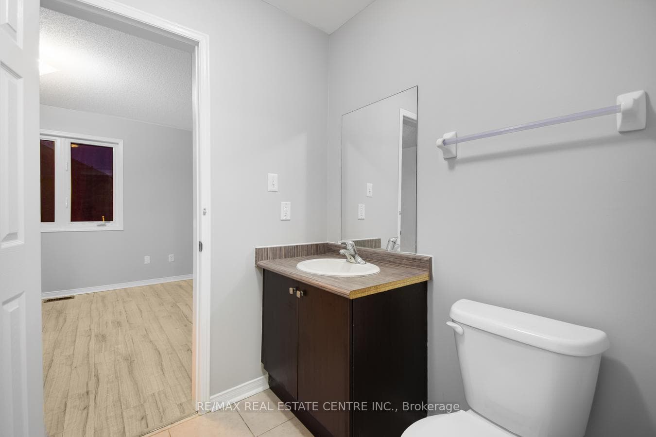 112 Commodore Drive photo 30