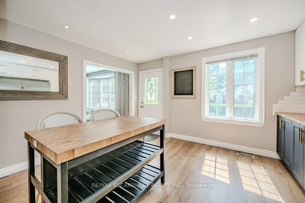 412 Valermo Drive photo 6