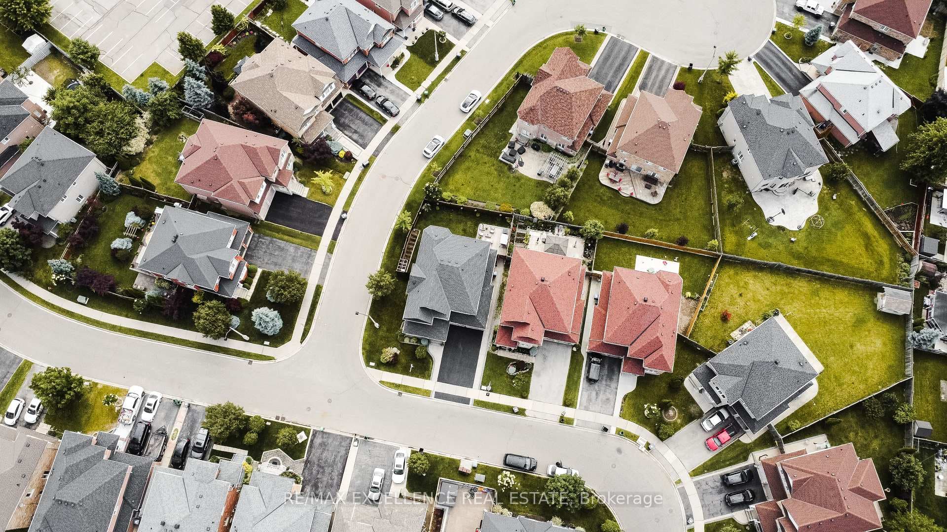 18 Sedgegrass Way photo 3