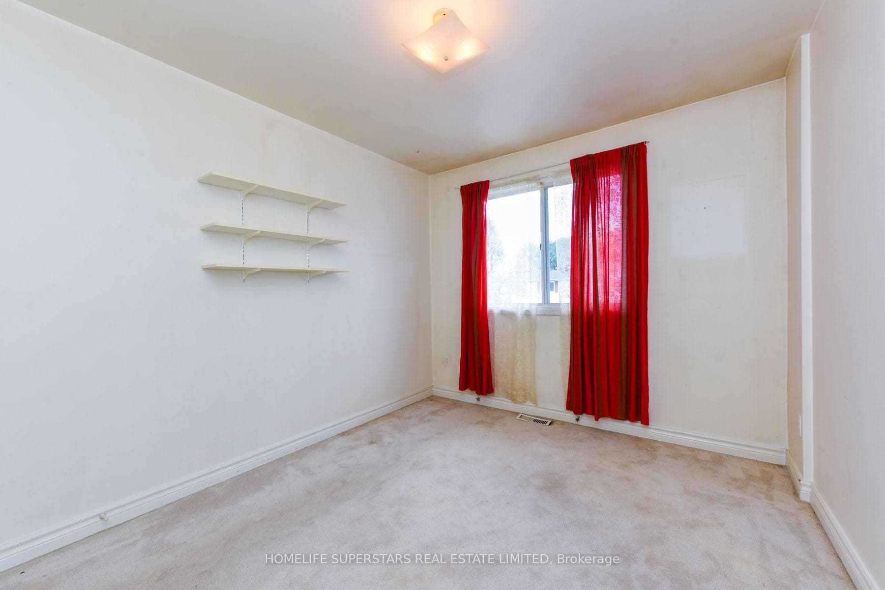 81 Charters Road photo 25
