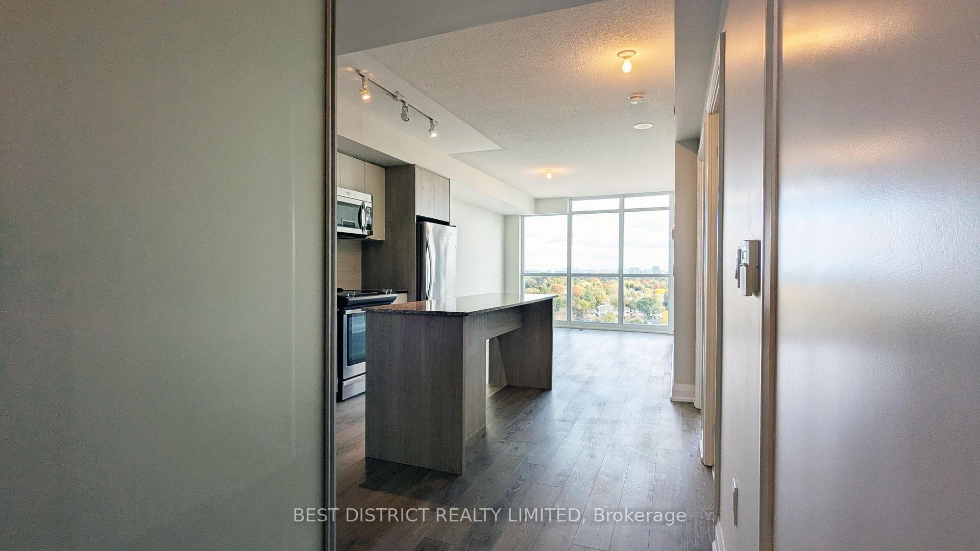 9 Valhalla Inn Road Unit 1501 photo 11