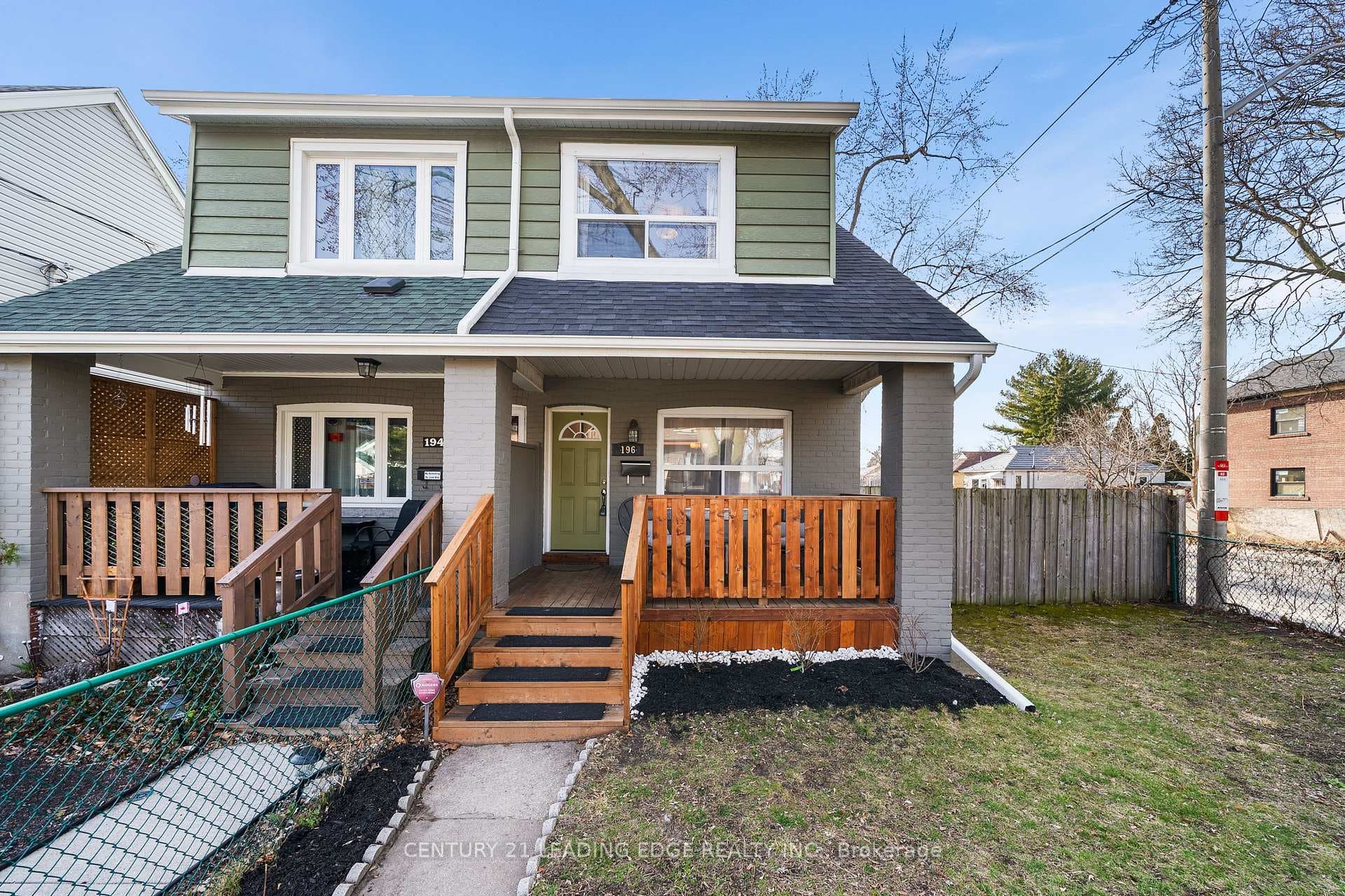 196 Woodmount Avenue photo 1