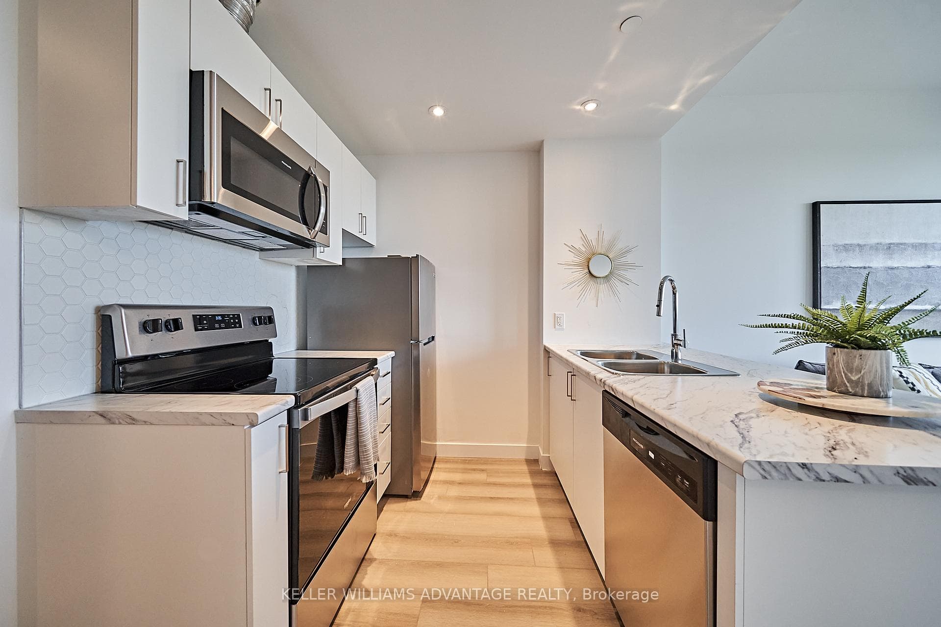Photo of similar unit - Kitchen