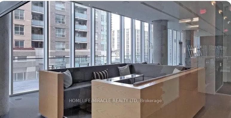 15 Grenville Street Unit 3201 photo 12