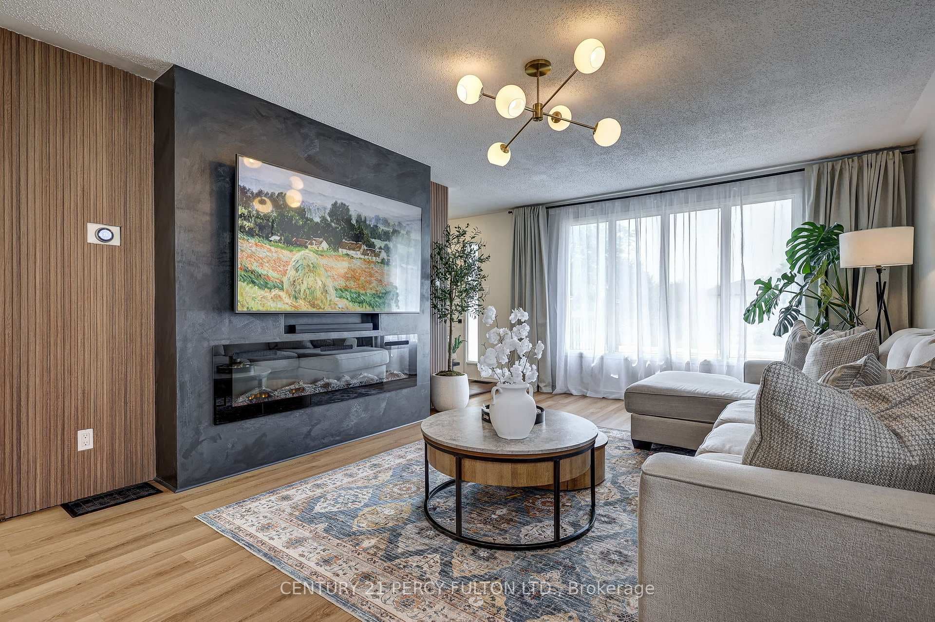 132 Sundridge Crescent photo 10