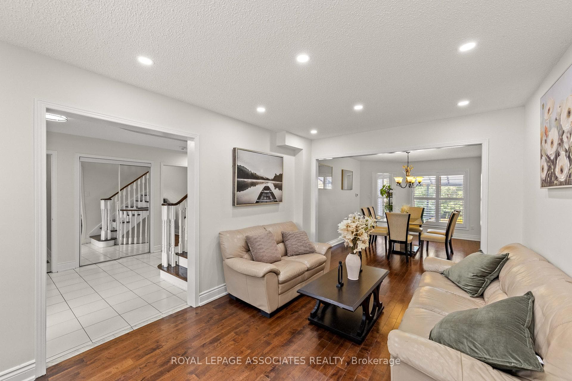 47 Whiteway Court photo 7