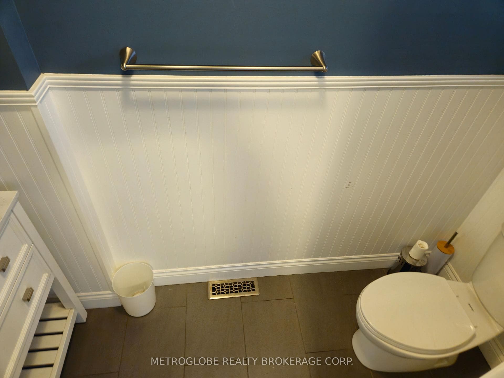 6824 Estoril Road photo 9