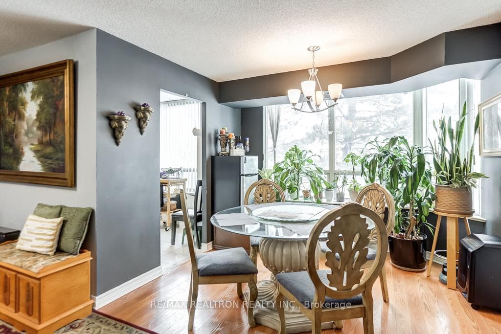 68 Corporate Drive Unit 526 photo 10