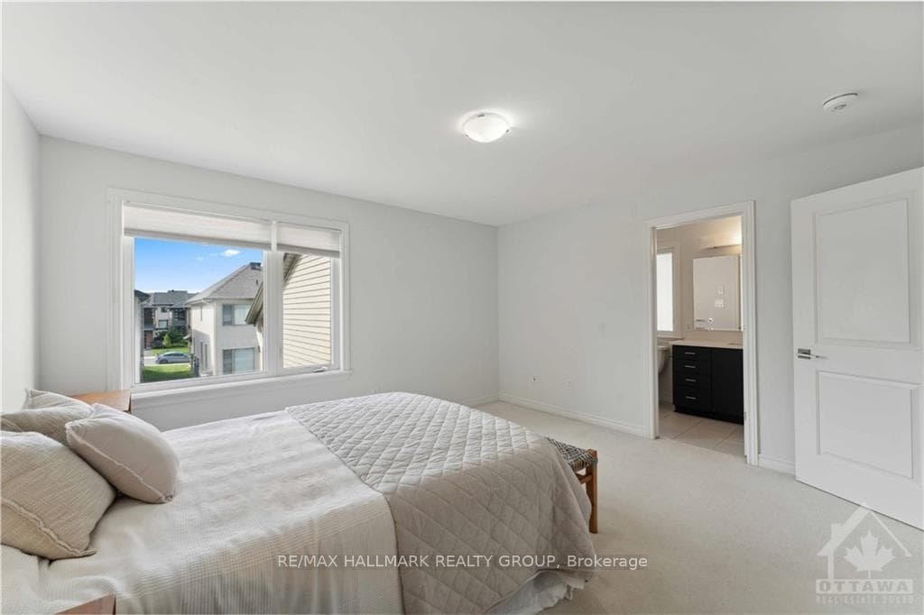 635 CAPRICORN Circle photo 18