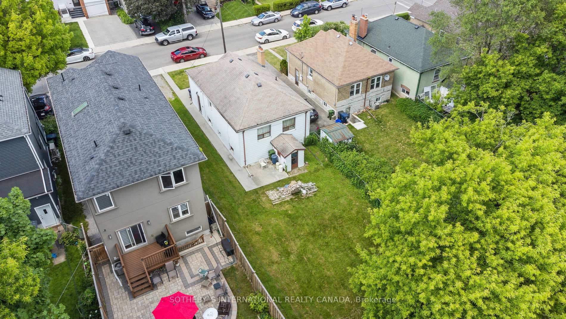 7 Brenton Street photo 32