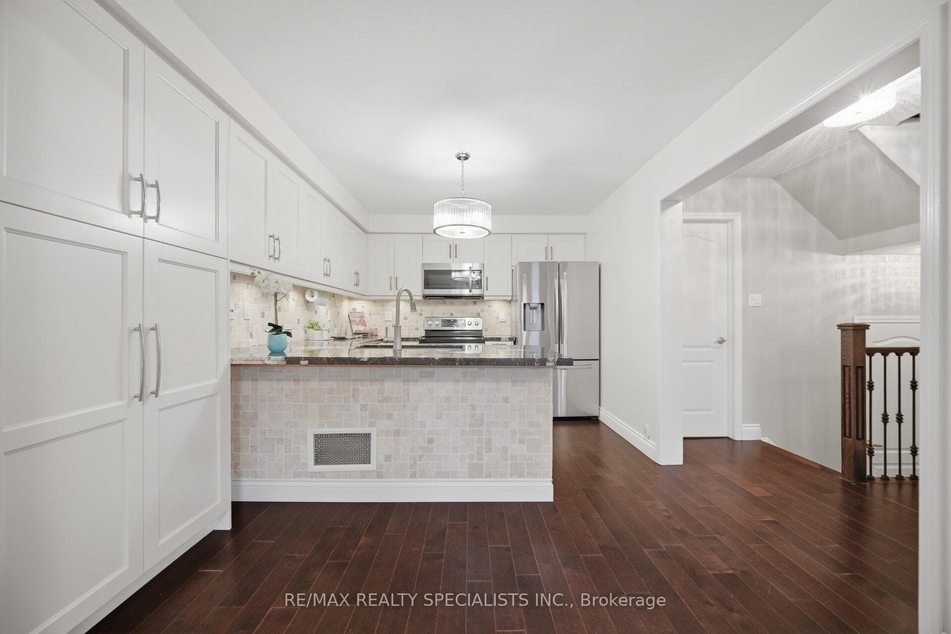 932 Sprague Place photo 19