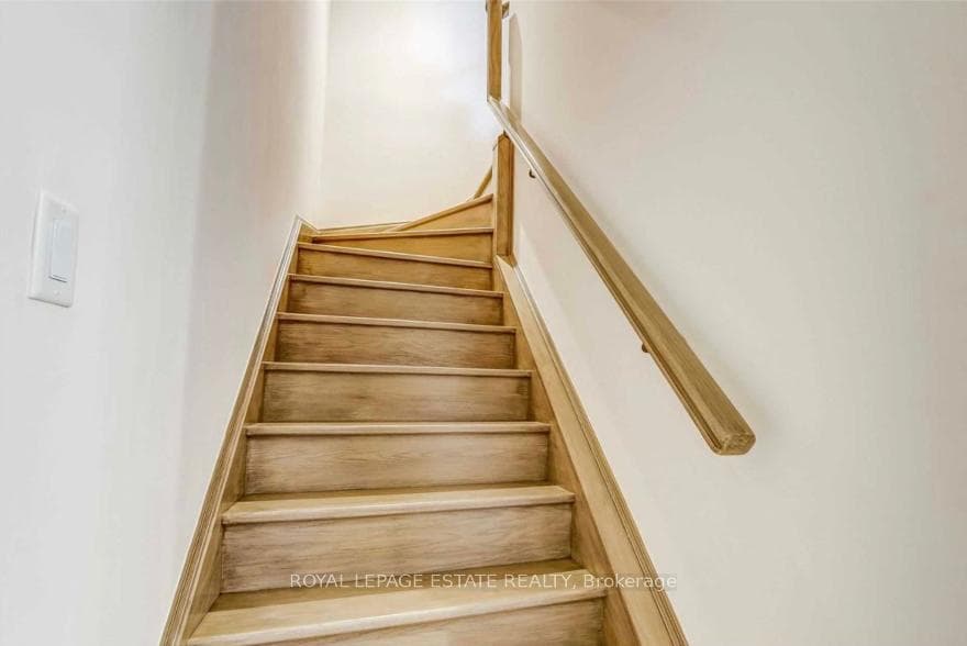 28 Fieldway Road Unit 66 photo 13