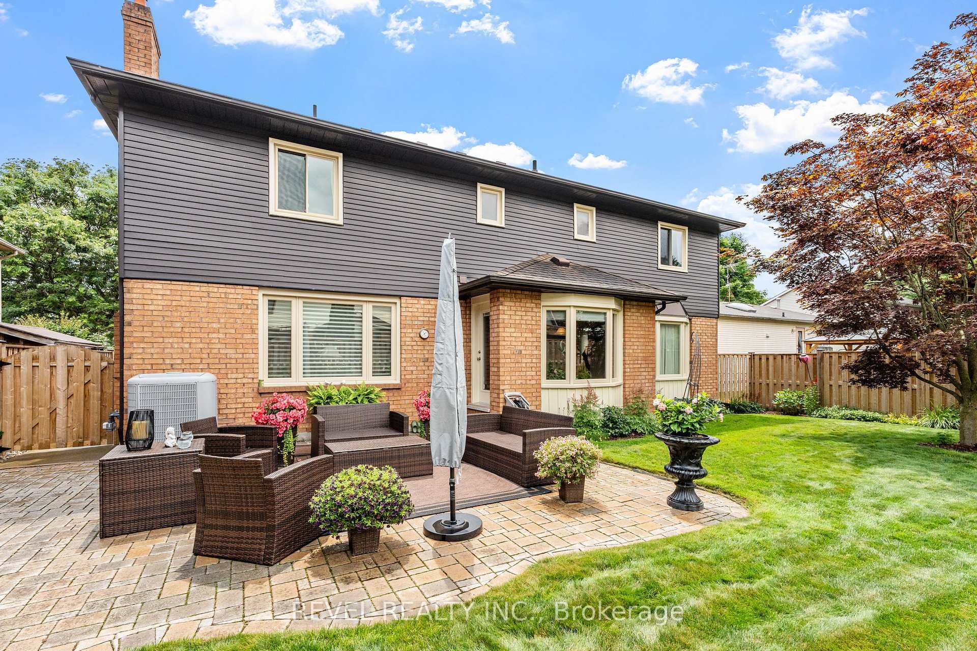 9 Meadowbrook Lane photo 40