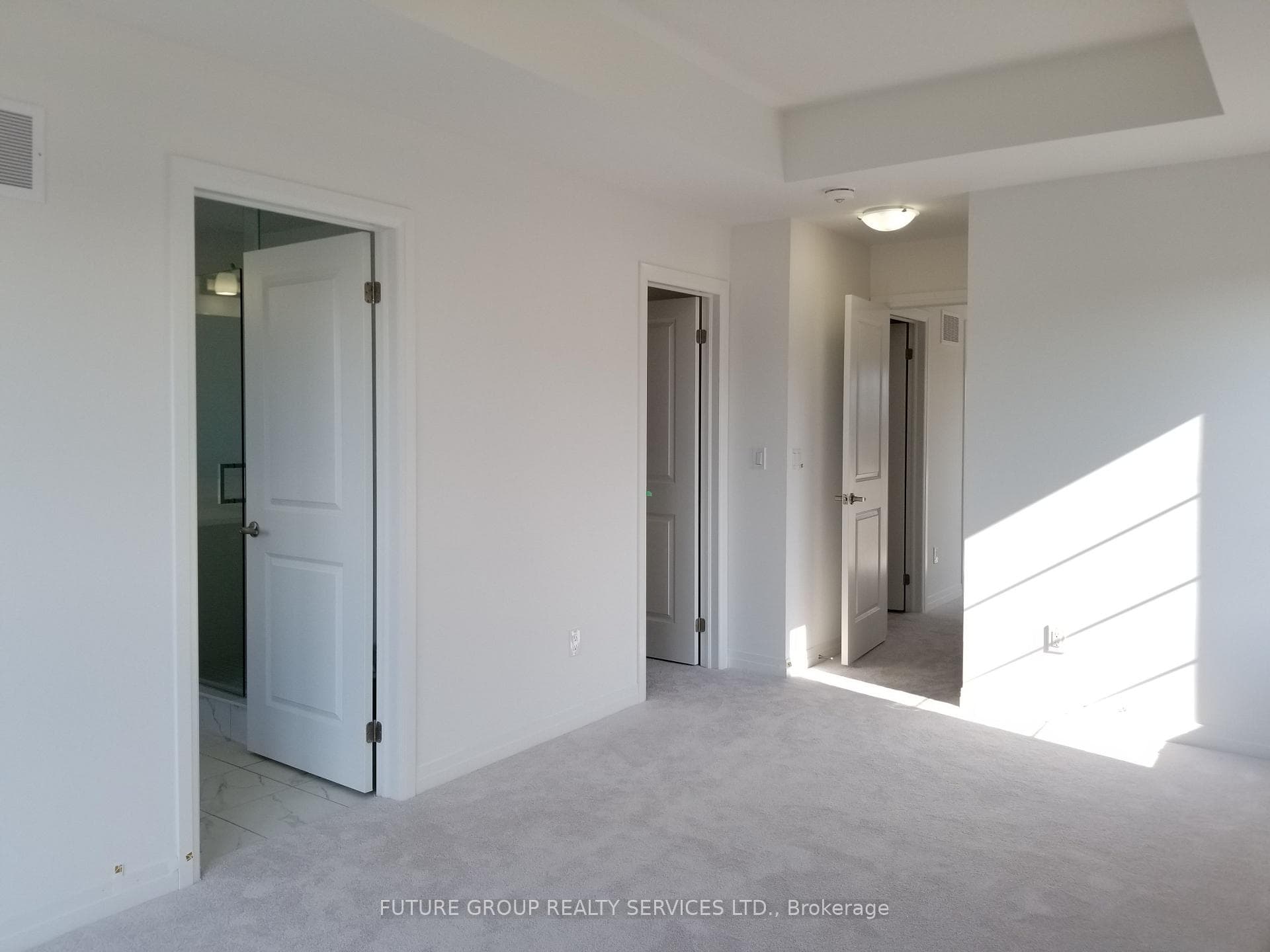 62 Morrison Crescent photo 28