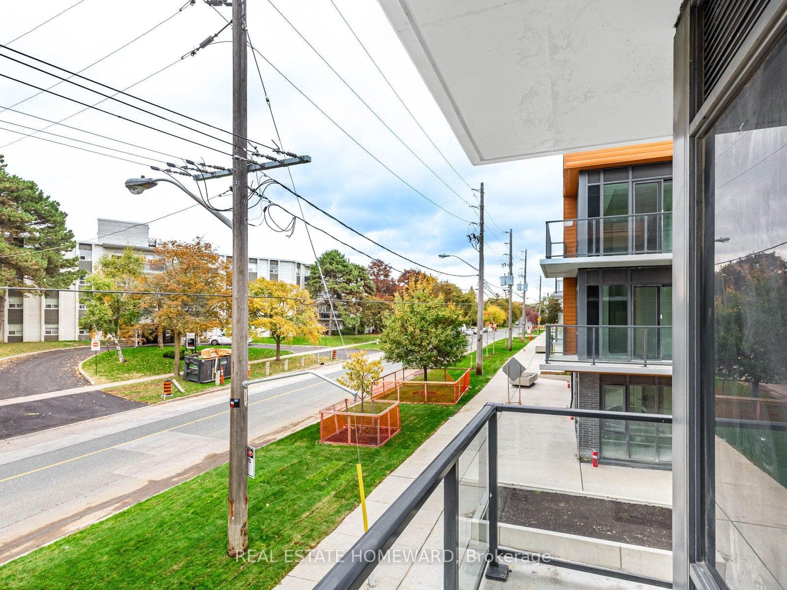 Wrap around balcony