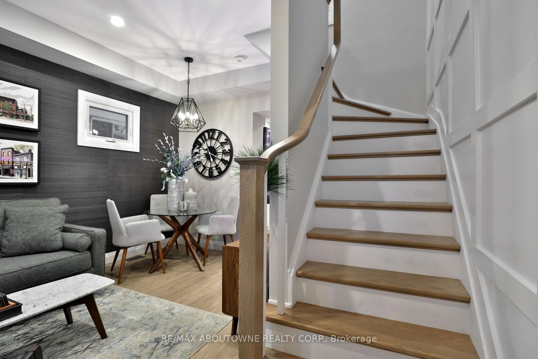 31-33 HAWTHORNE Avenue photo 14