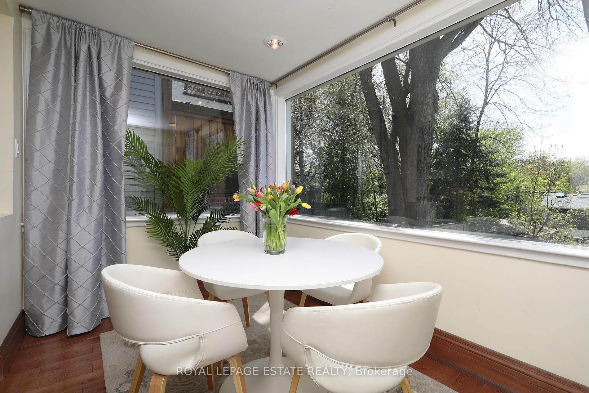 216 Waverley Road photo 12