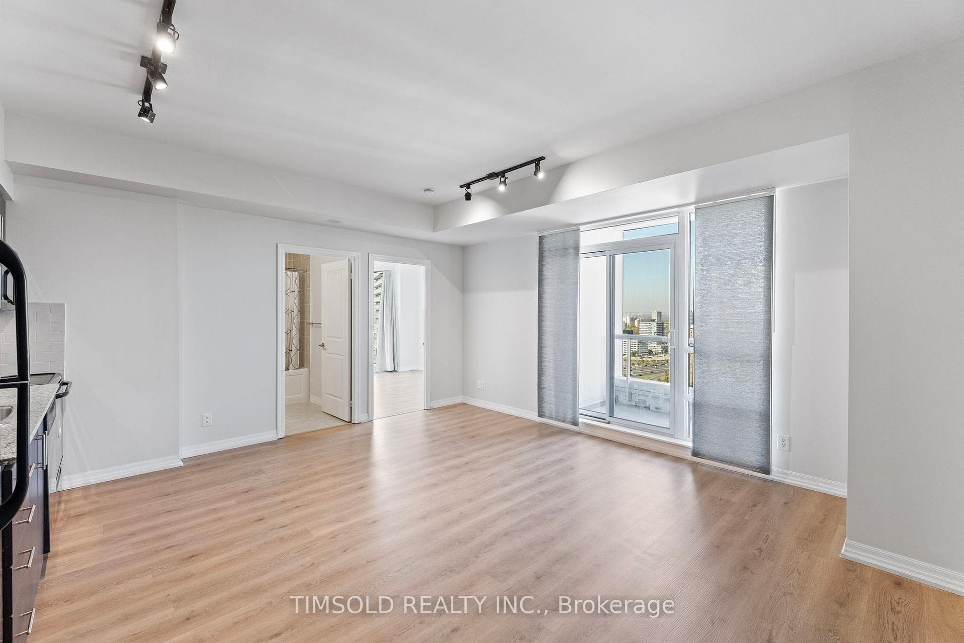 30 Herons Hill Way Unit 2501 photo 6