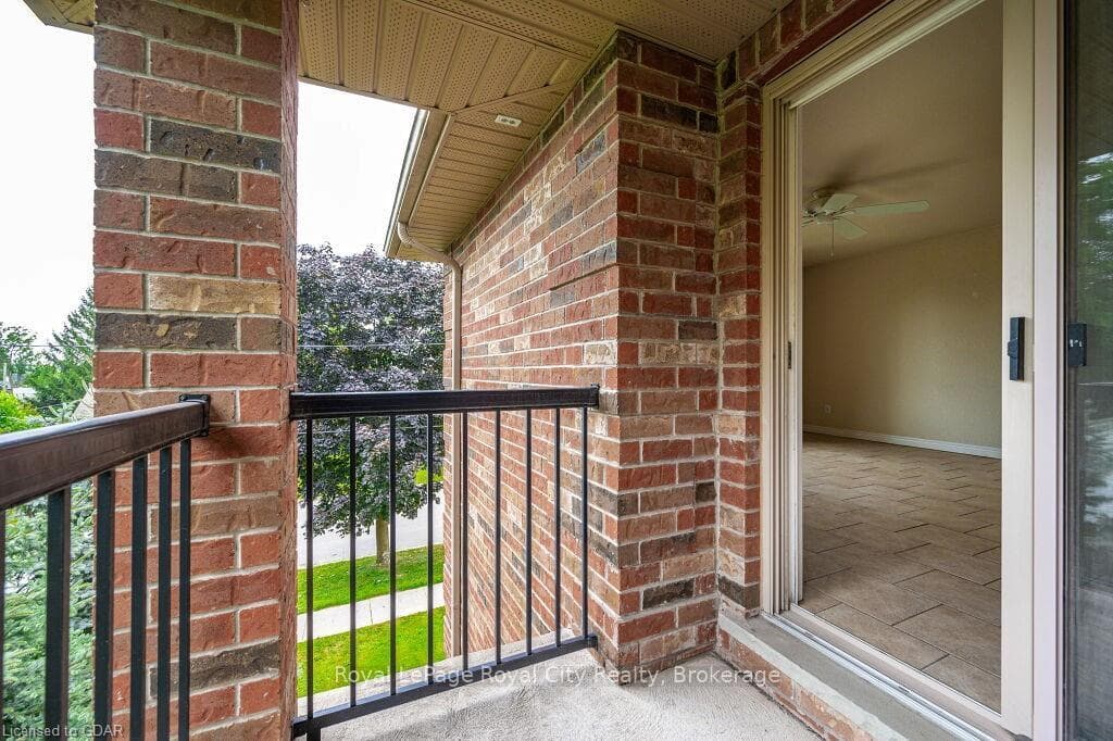 445 HILL Street Unit 3 photo 10