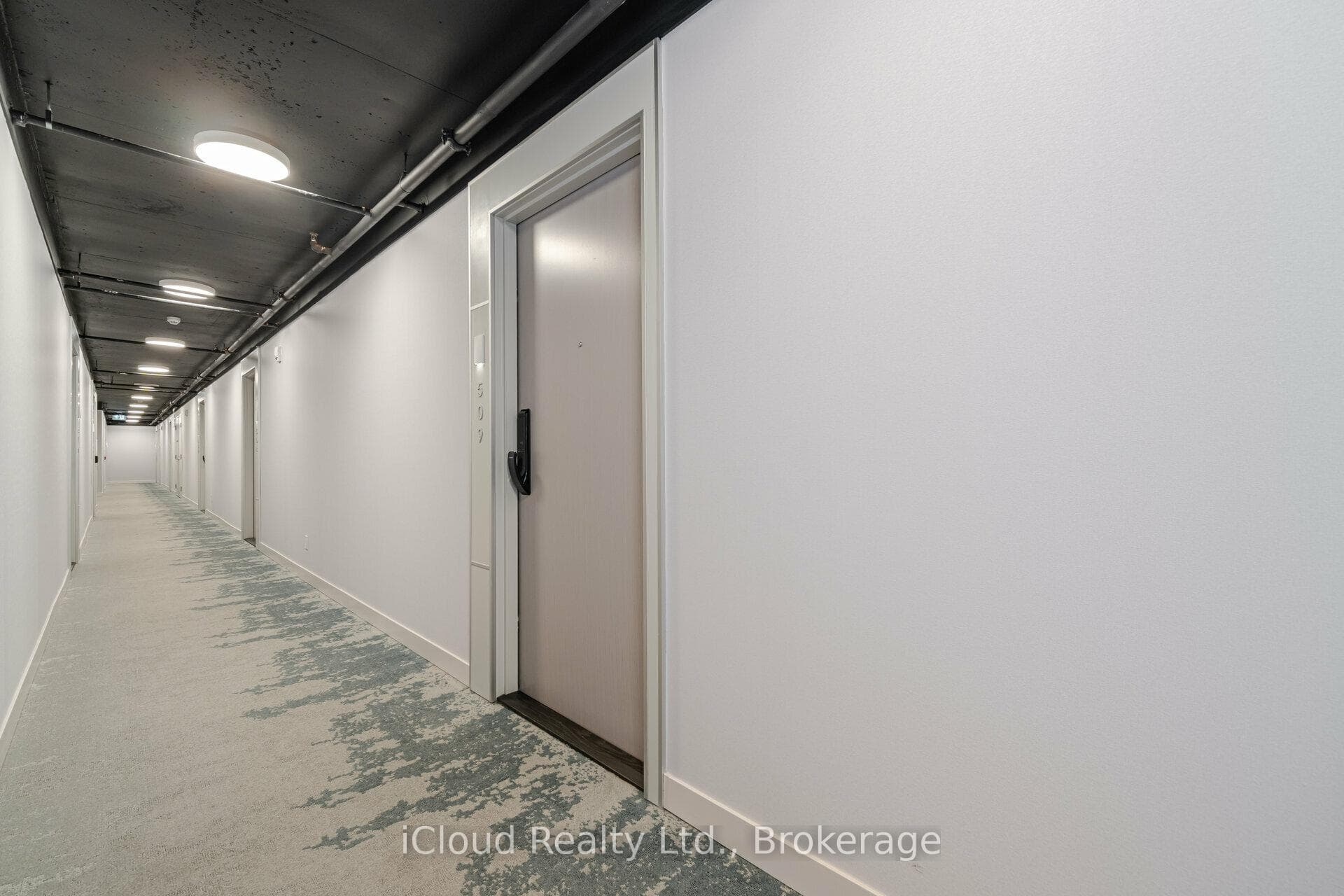 3200 Dakota Common Unit B509 photo 25