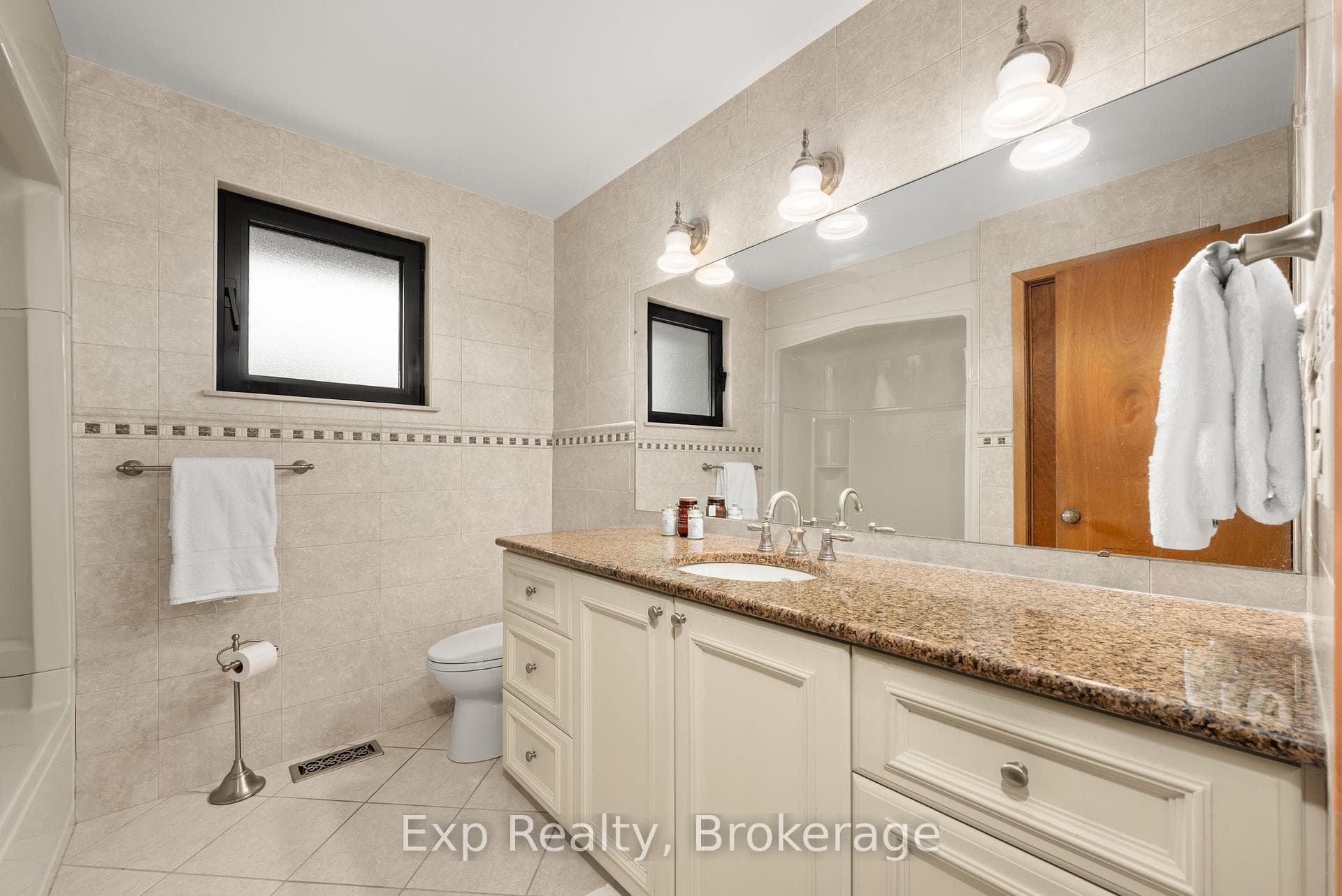 1325 Townline Road photo 19