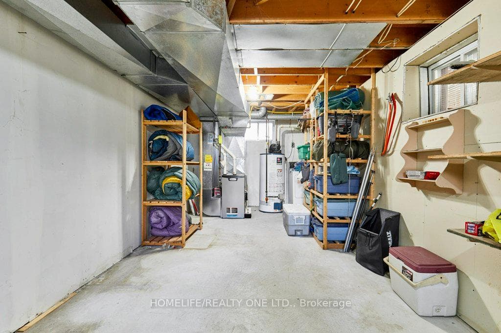 262 Glebemount Avenue photo 34