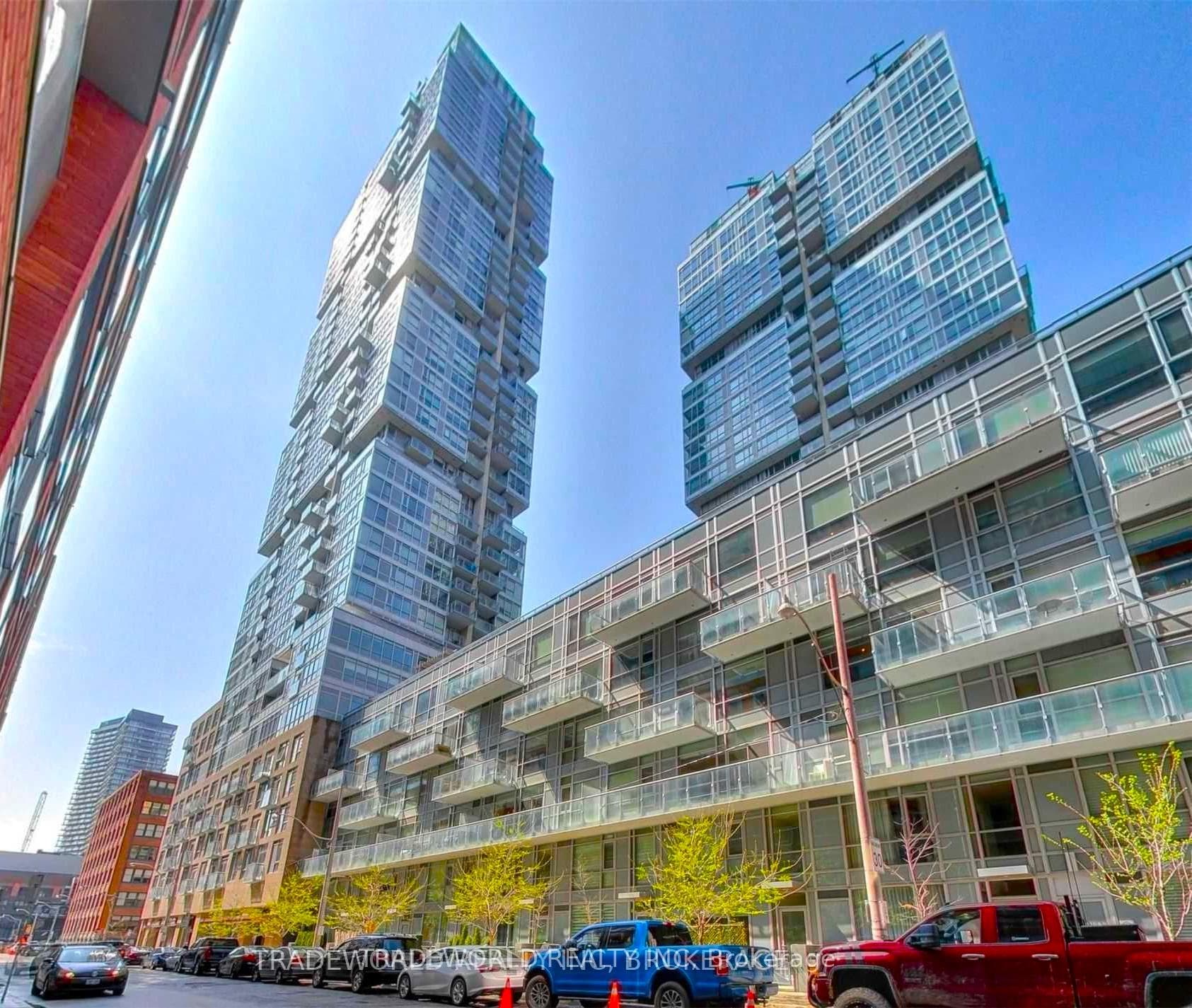 30 Nelson Street Unit 701 photo 1