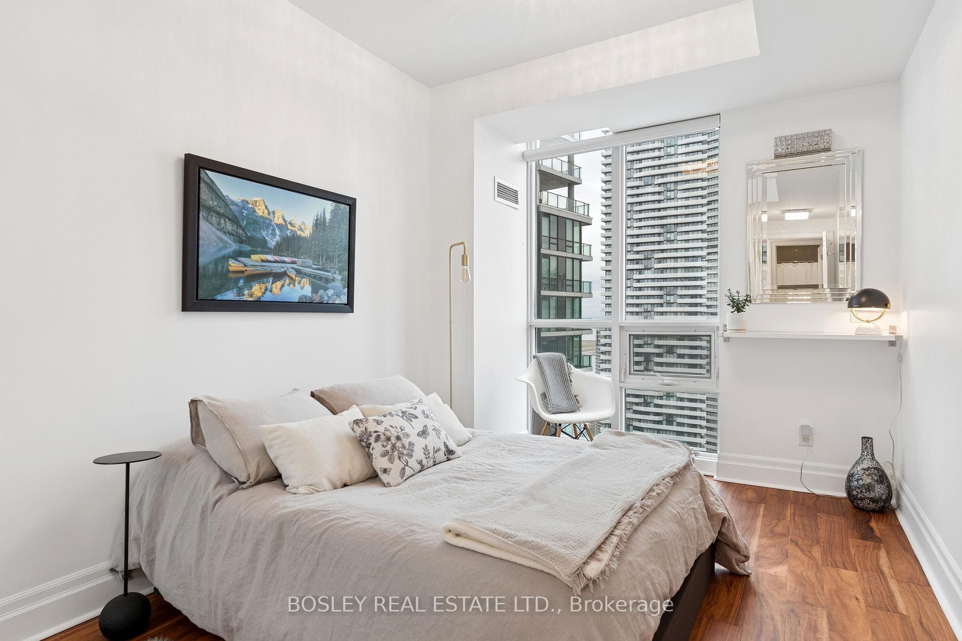16 Harbour Street Unit 4501 photo 19