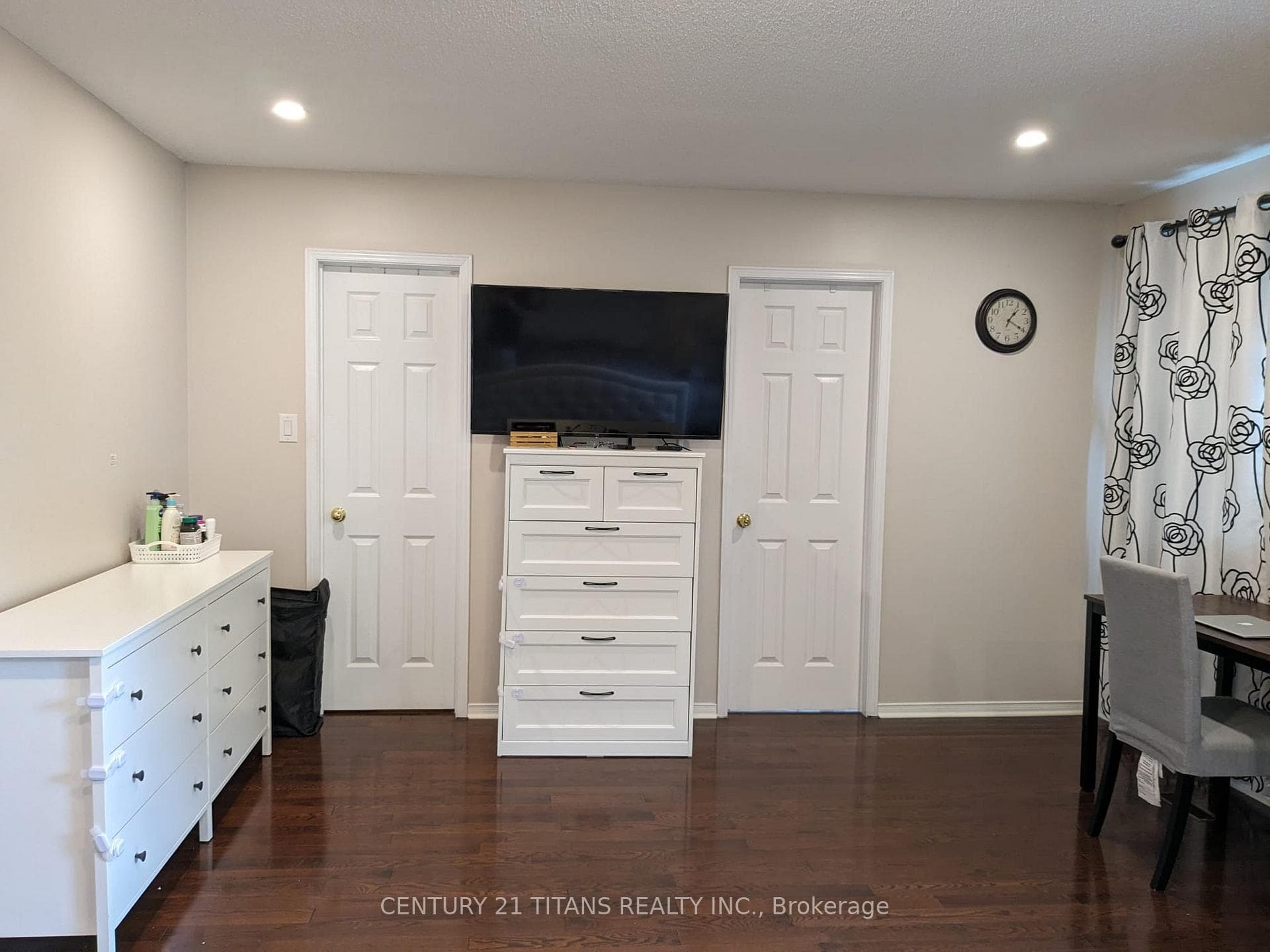 1561 Astrella Crescent Unit Main Fl photo 13