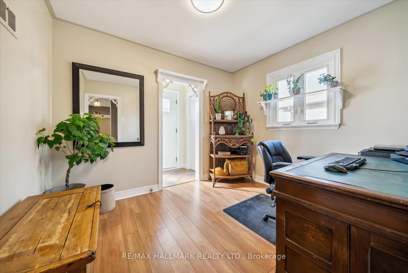 27 Khartoum Avenue photo 9