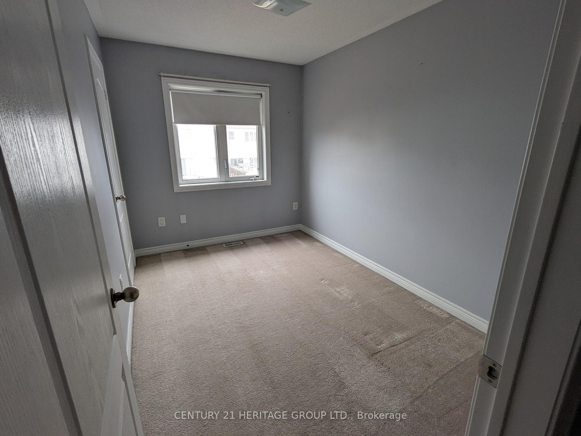 93 Pearcey Crescent photo 12