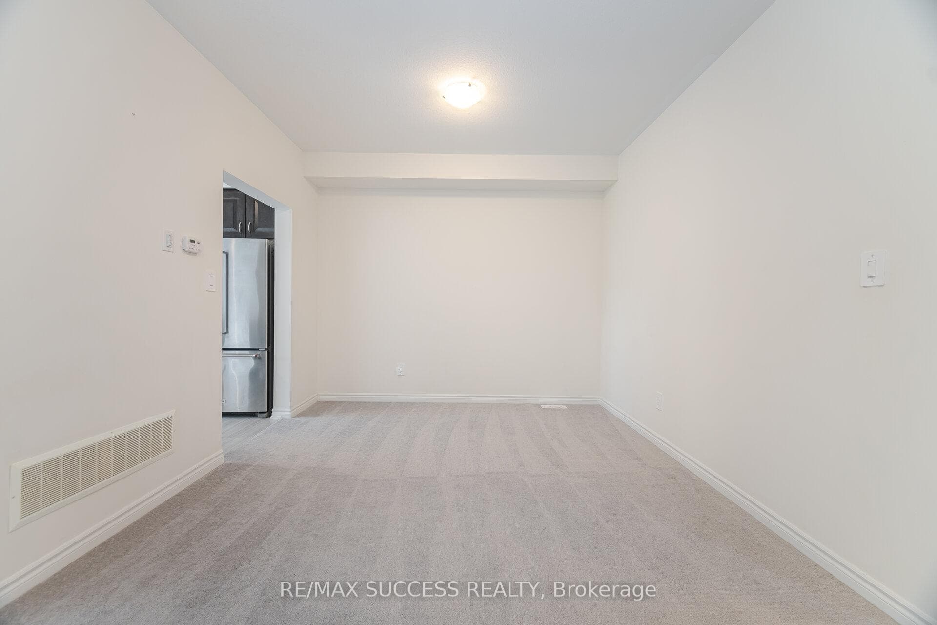 32 George Brier Drive photo 9
