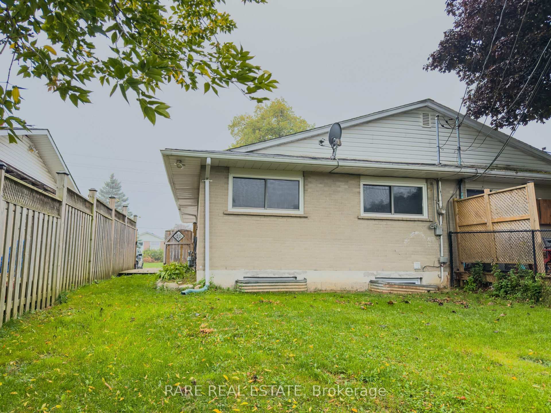 75A Dawson Road photo 24