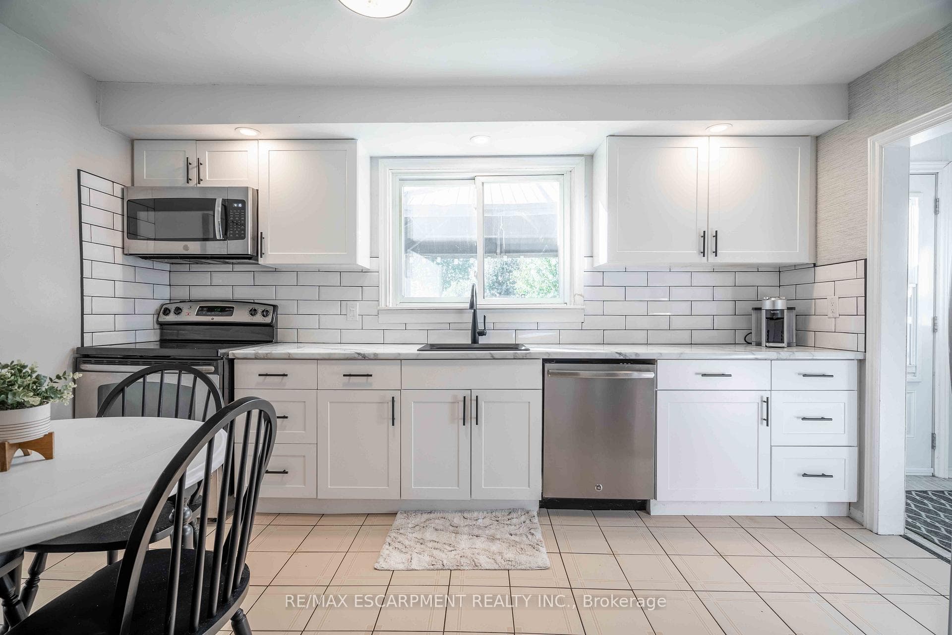329 MARGARET Avenue photo 18