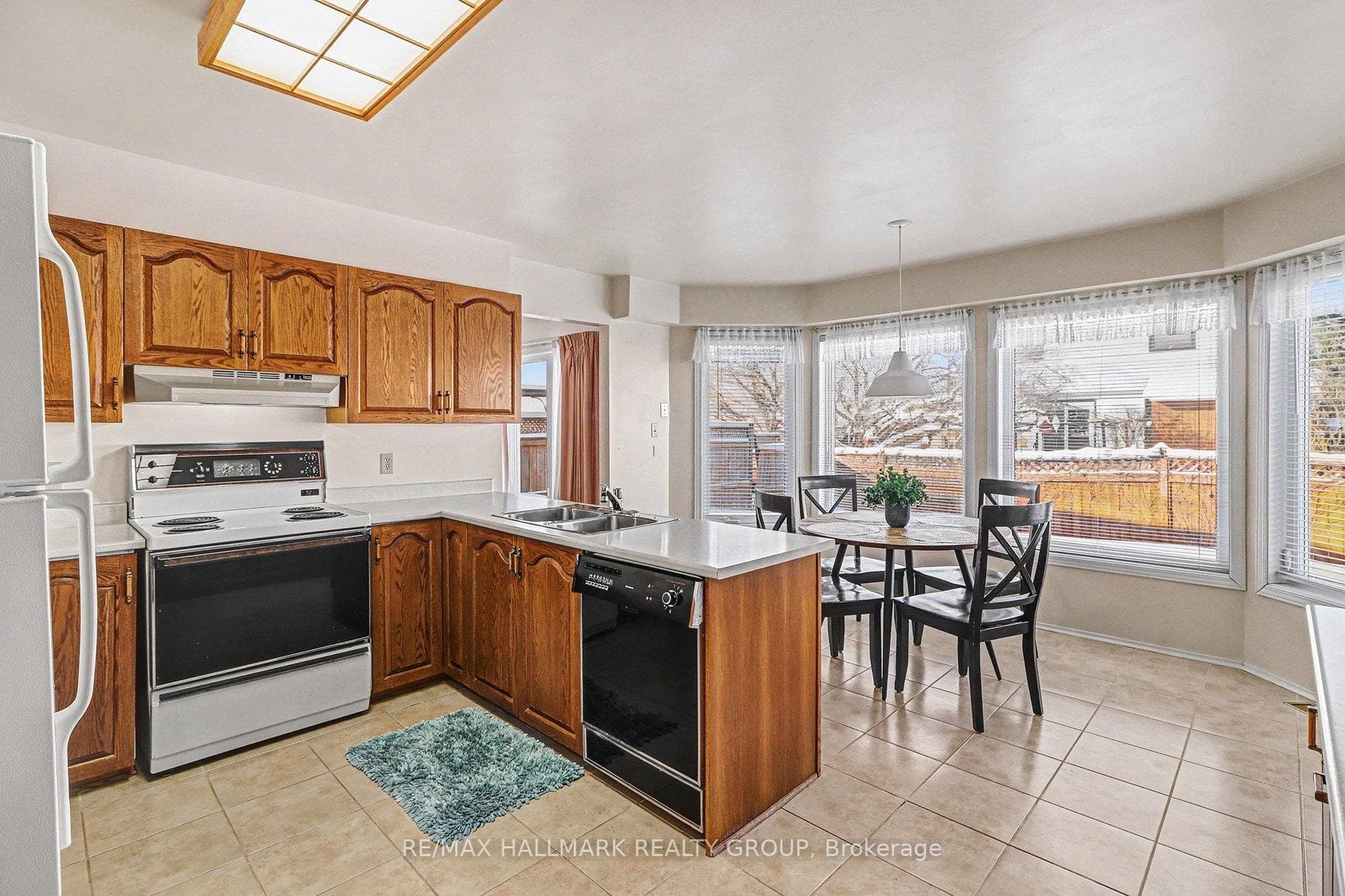 751 Merkley Drive photo 14