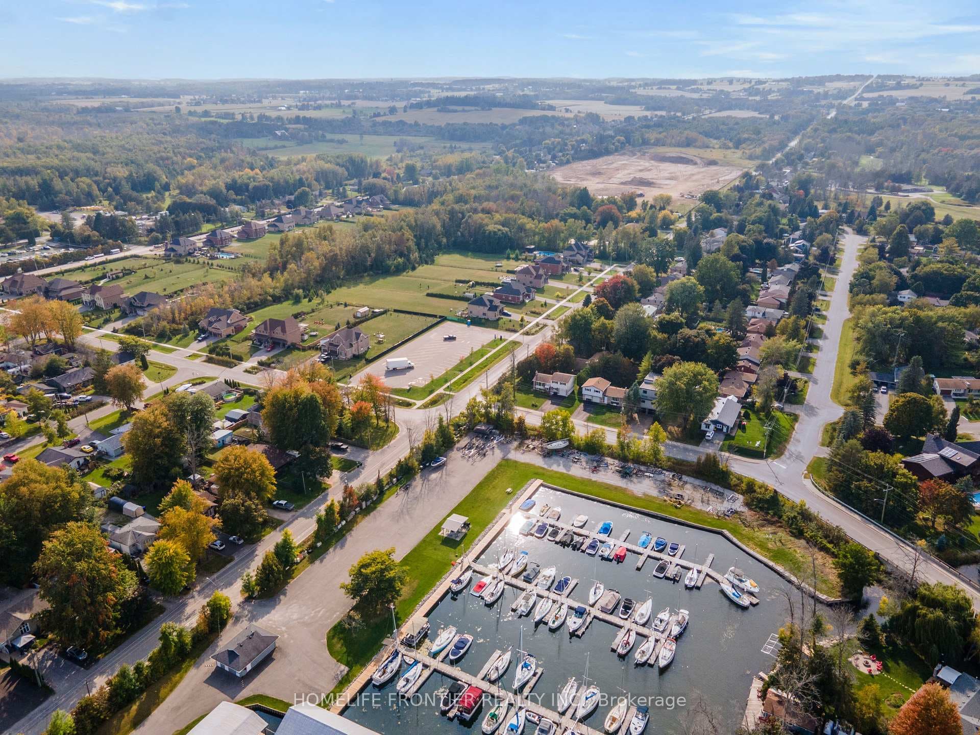 Steps To Lake Simcoe Marina