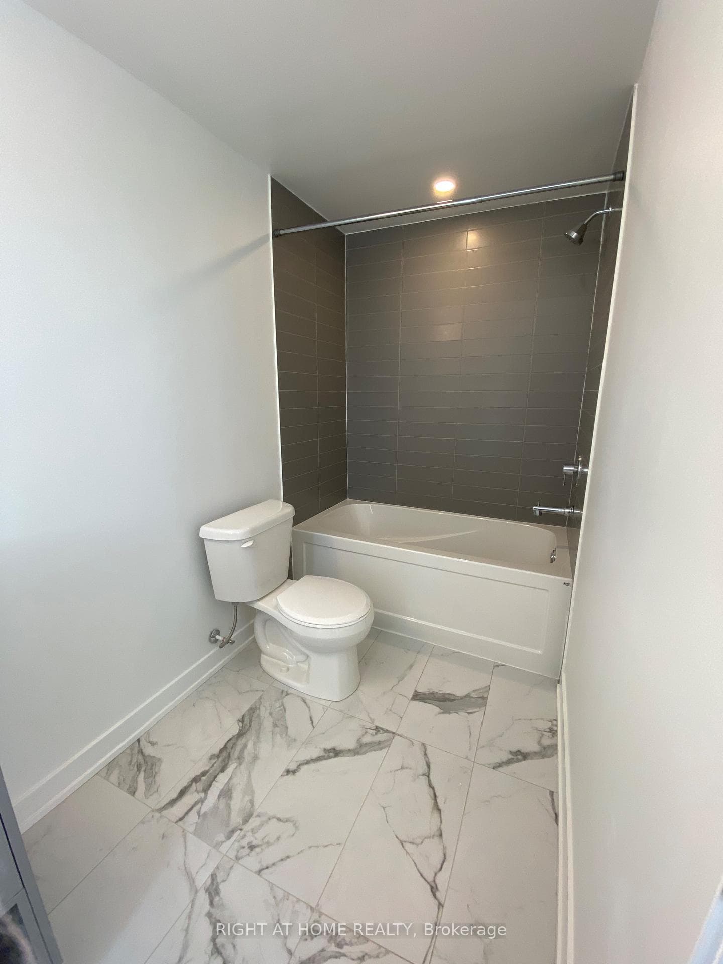 3095 Cherry Blossom Comm Road photo 11