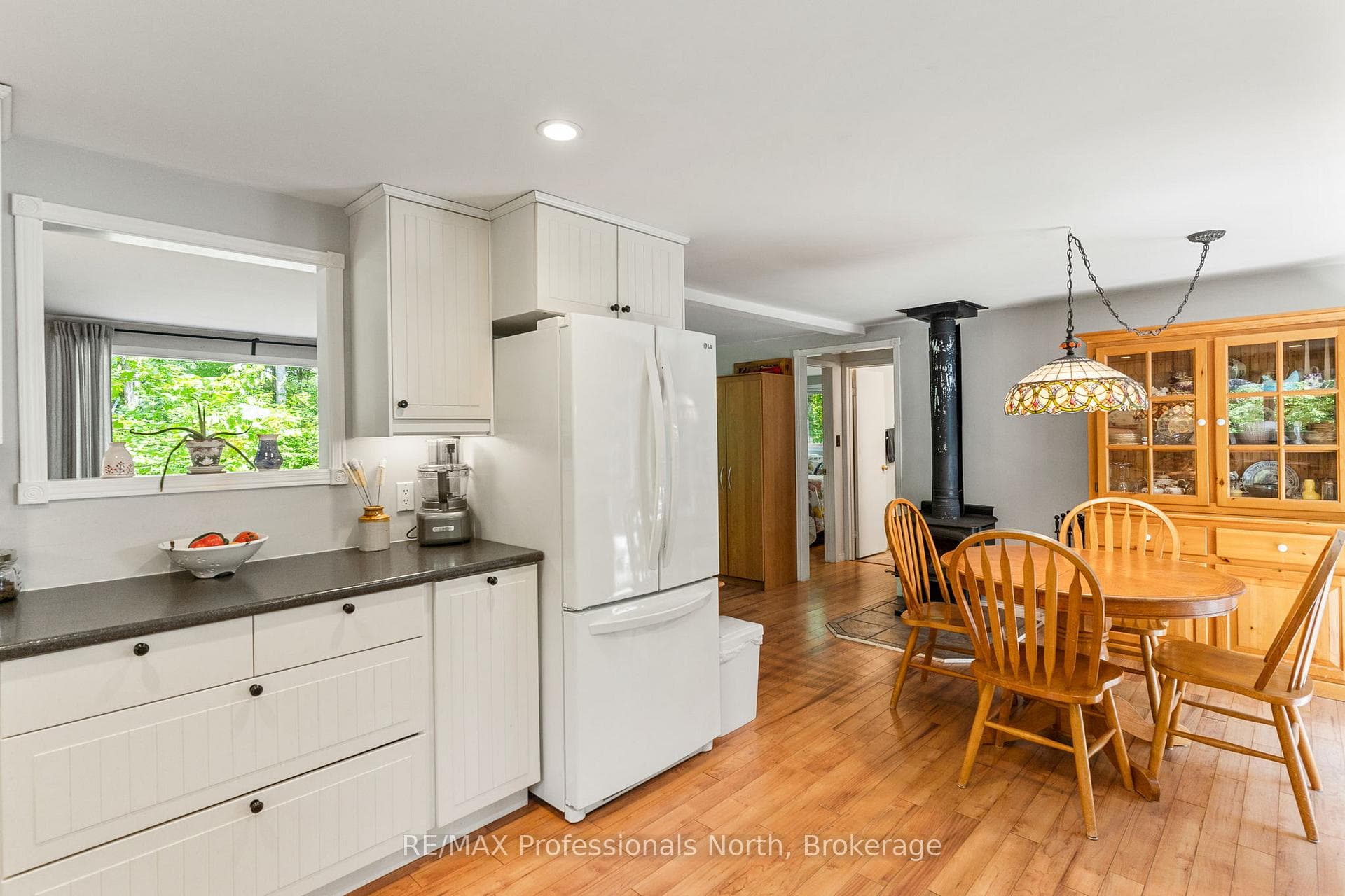 4792 Harburn Road photo 19