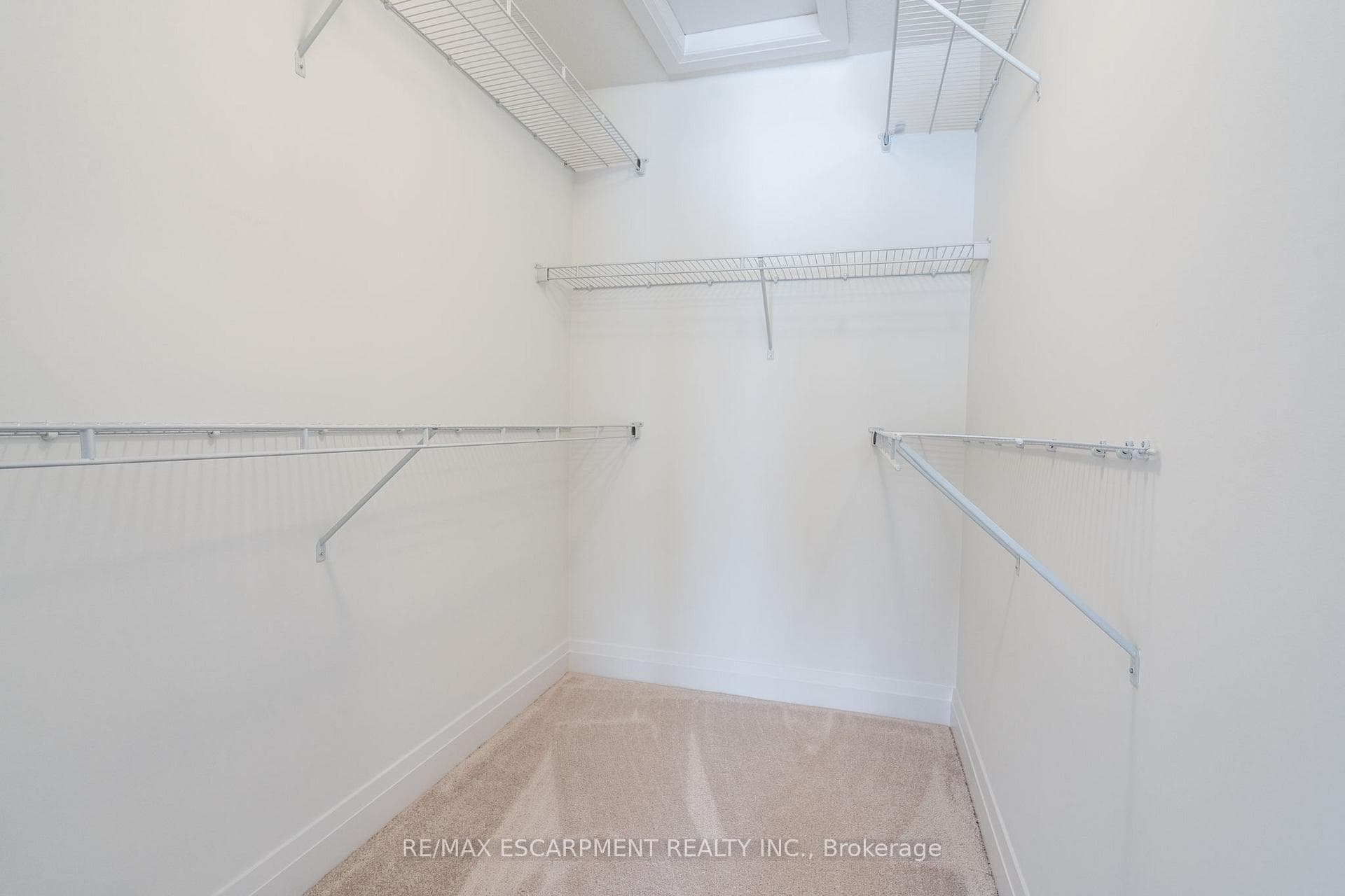 20 CLEAR VALLEY Lane photo 38