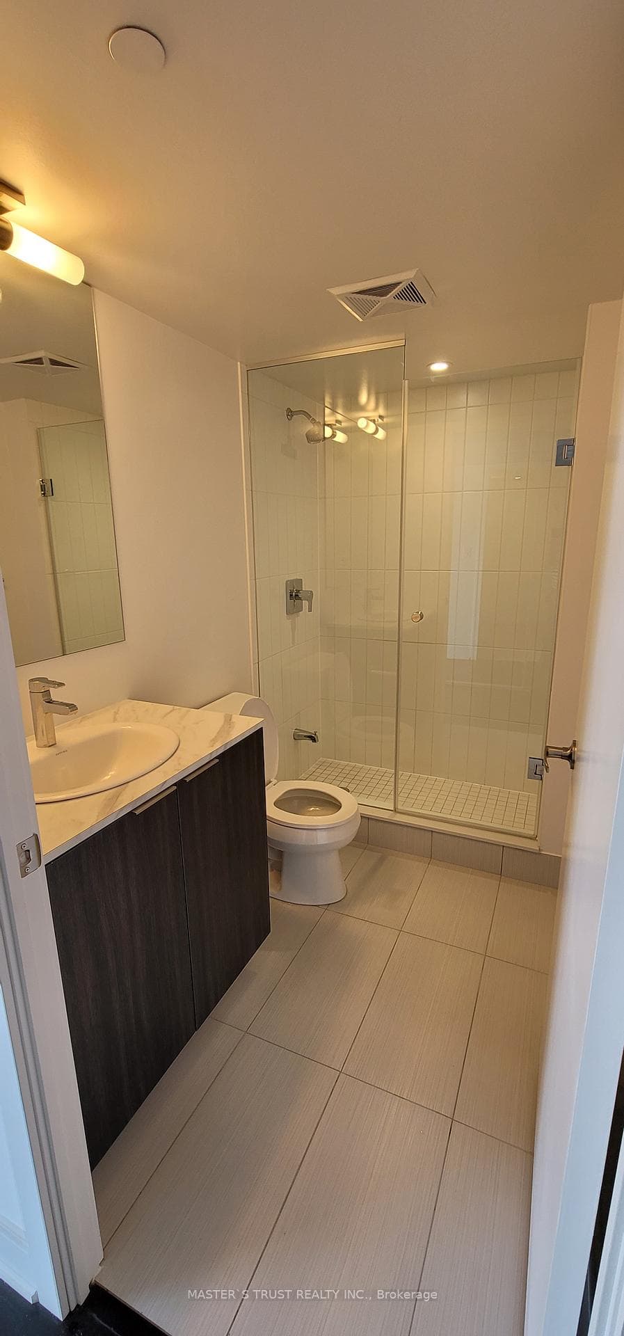 955 Bay Street Unit 2407 photo 4