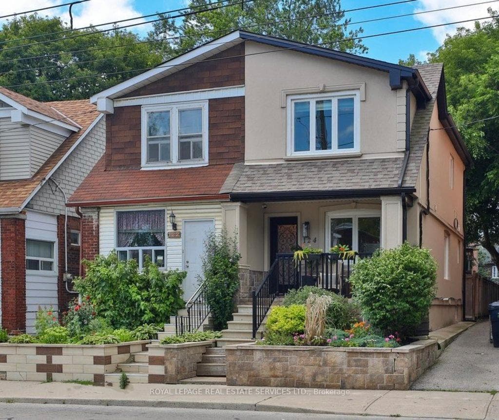 124 Coxwell Avenue photo 2