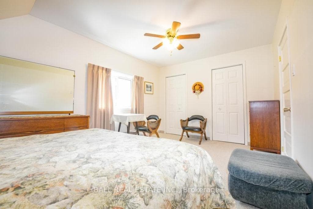 7 Cleak Avenue photo 19