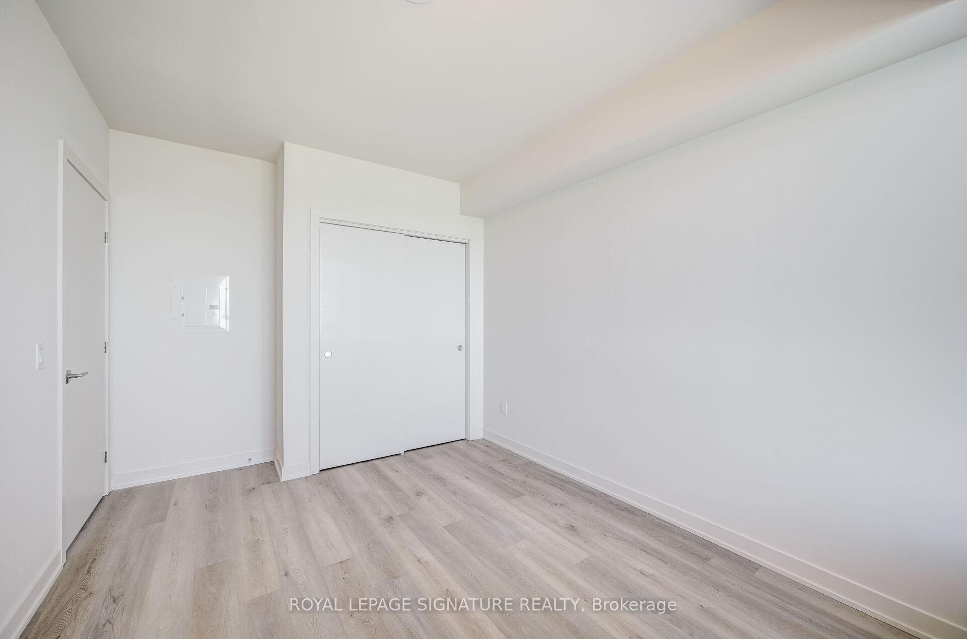 385 Winston Road Unit 1206 photo 25