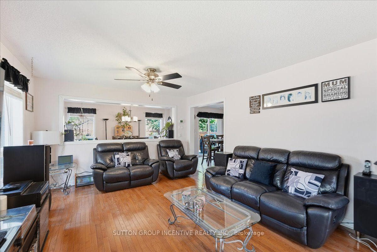 Main floor living room