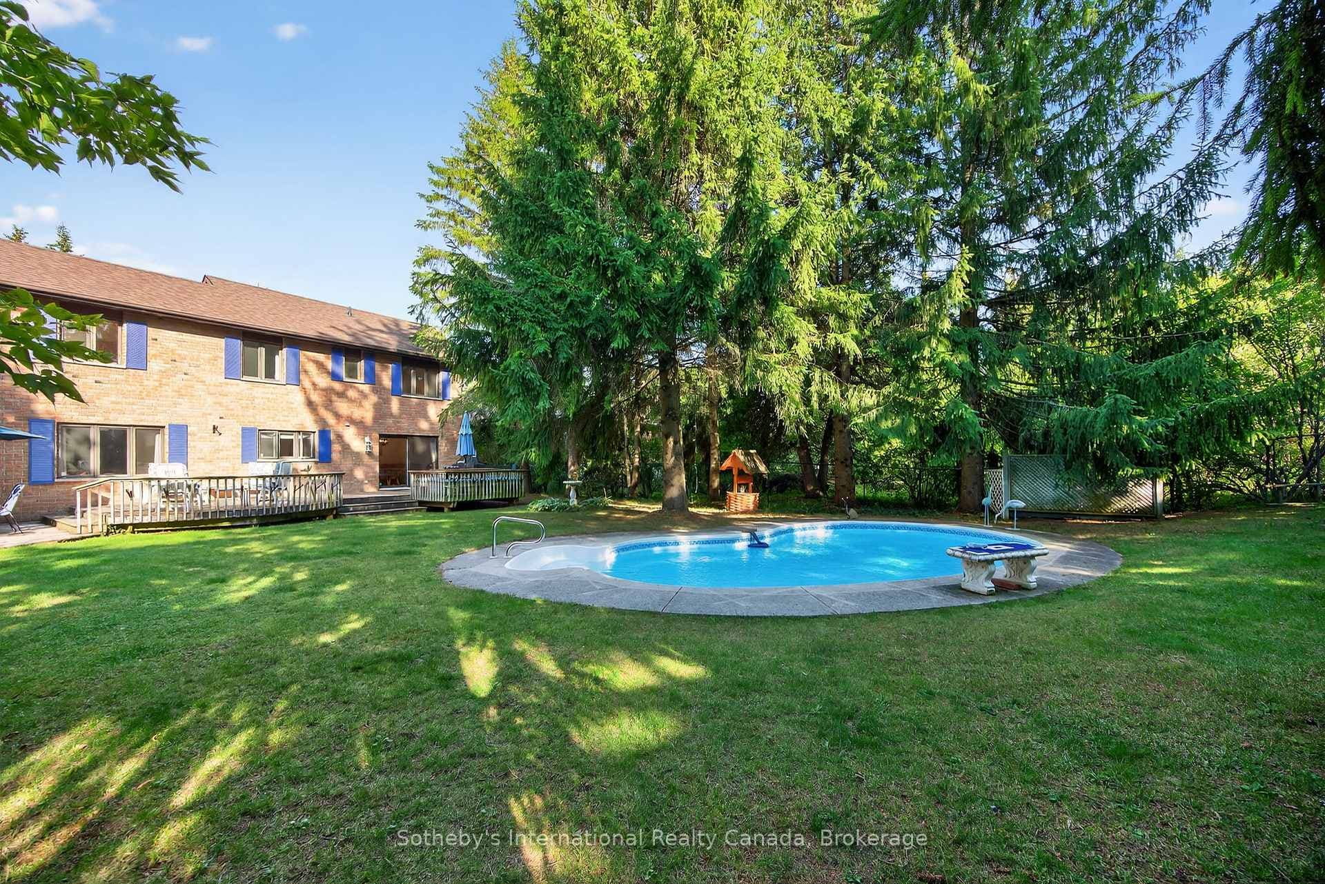 152 Bayview Avenue photo 36